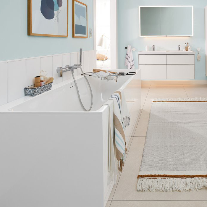 Villeroy&Boch Subway 3.0 Ванна встраиваемая 180х80х48см, слив по центру, компл. ножек, слив-перелив: белый, материал: Quaryl, цвет: альпийский белый