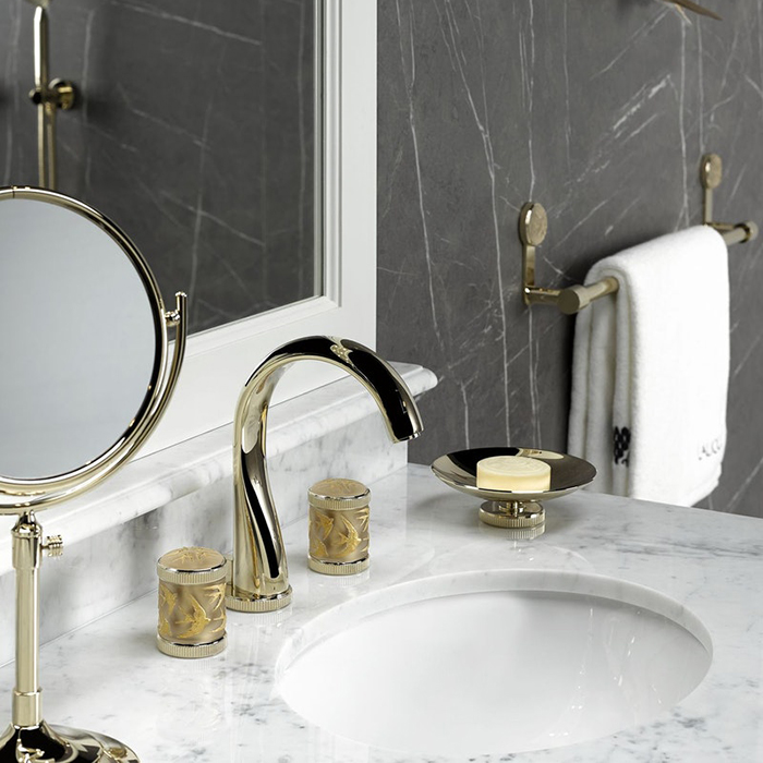 THG Hirondelles Gold Stamped Смеситель для раковины, 3 отв., цвет: Soft gold