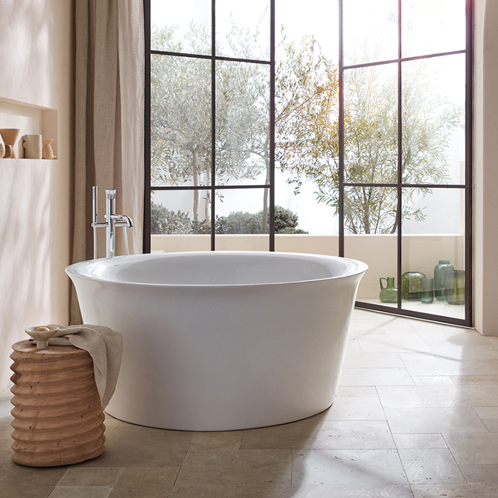 Duravit White Tulip Ванна отдельностоящая, D140хh63см, со спец сливом и переливом, цвет: белый