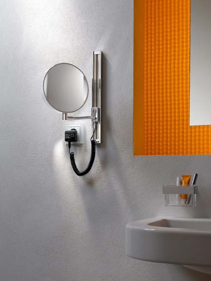 Зеркало косметическое Emco Prime, Ø202 × 400 мм, LED-подсветка, 3х/7х кратное увеличение, хром