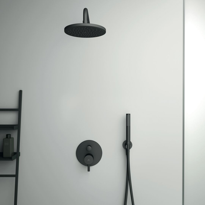 Ideal Standard Ceraline Душевой комплект: встраиваемый смеситель для ванны/душа, верхний душ Ø20см, держатель, лейка для душа и шланг 175см, цвет: черный матовый